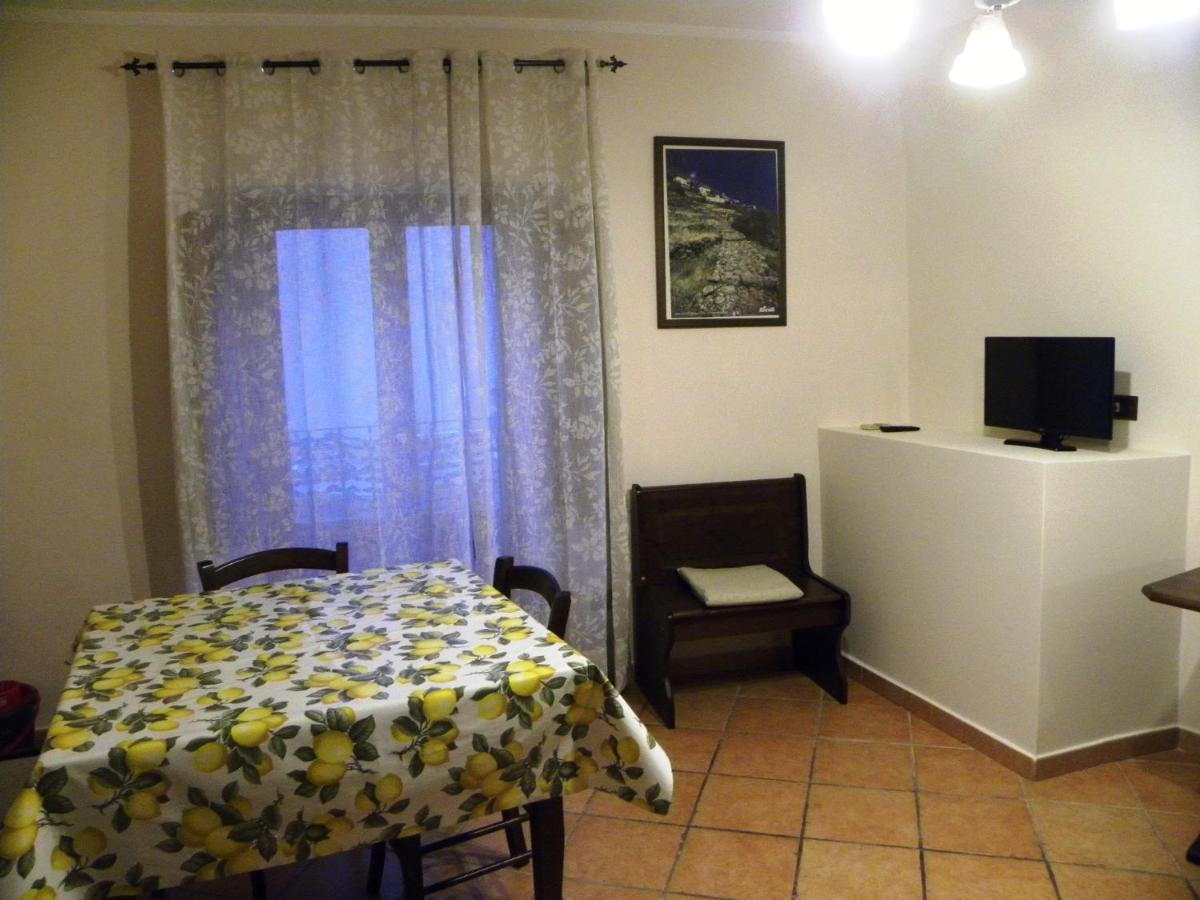 Case Vacanze Albamarina Đảo Lipari Ngoại thất bức ảnh